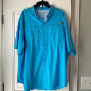 Columbia Short Sleeve Shirt